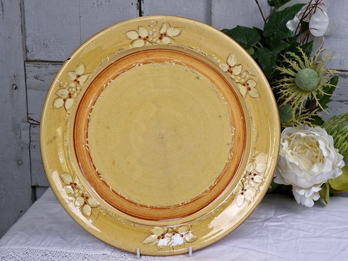 Vintage terracotta slipware - vintage,