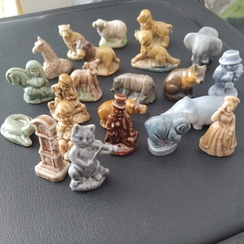 Bundle wade whimsies - 22, x