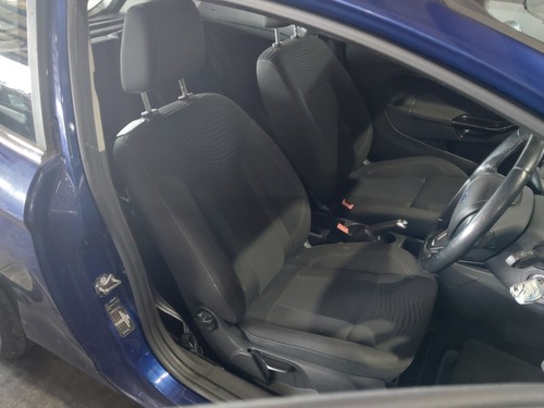 Front seat ford fiesta mk7 - front,