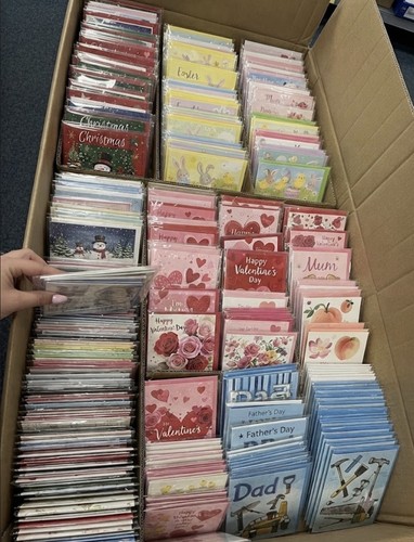 Job lot 500 - 500+assorted, greeting