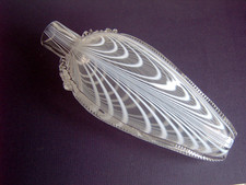19th CENTURY NAILSEA GLASS