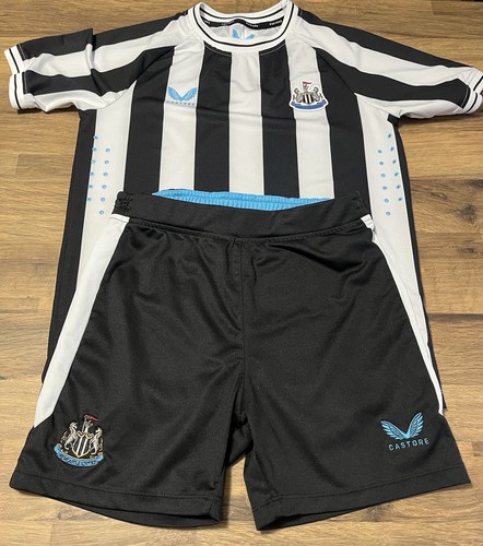 Newcastle united football - newcastle,