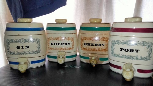 Vintage wade gin sherry port - gin,
