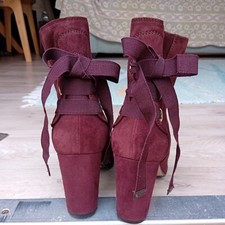 Le Pepe designer Italian Suede Boots Block Heel Plum Size 39.5 ribbon bow backs