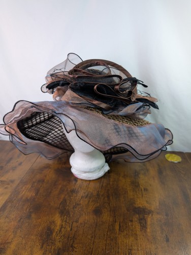 Elegant brown organza kentucky - brown,