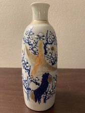 Japanese porcelain sake bottle