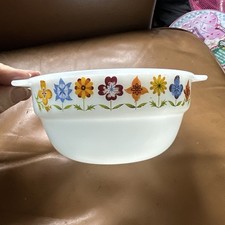 Win Vintage Phoenix opalware fin handled  casserole dish Floral 17cm / 6.6"  