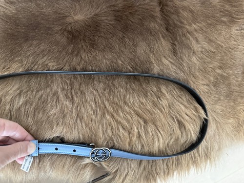 Authentic nwt gucci light - nwt,