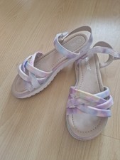 Girls Sandles Size 2