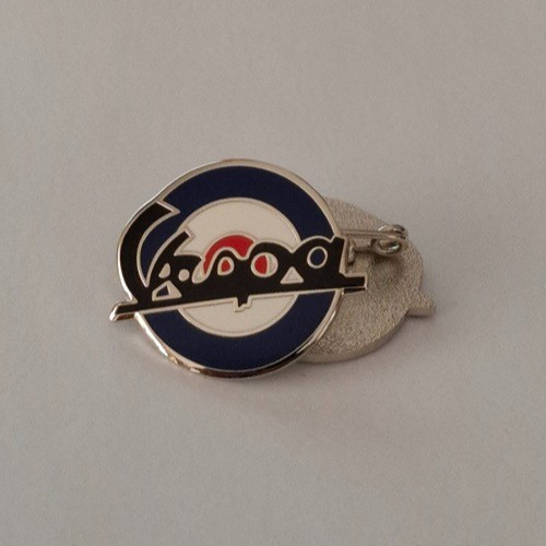 Vespa target scooter badge - target,