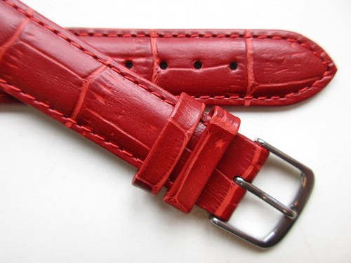 Old red alligator print - red,