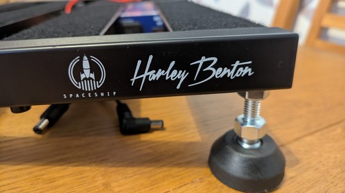 Spaceship pedal board - spaceship, by