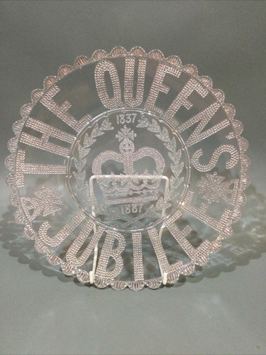 Antique pressed glass queen - antique,