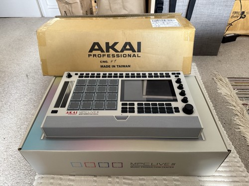 Mpc live retro sampler - retro,
