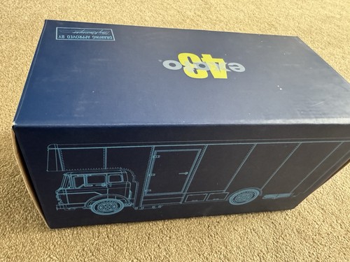 Exoto ford 1966 - 1:43,