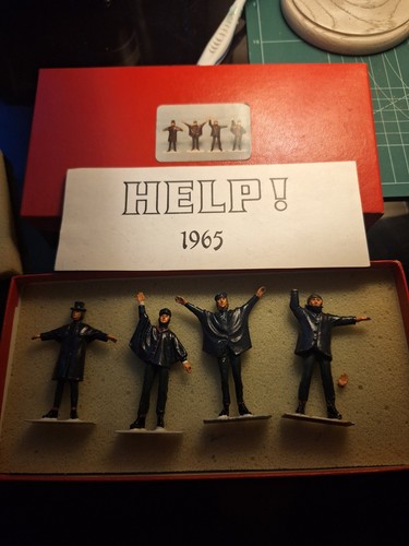 1960s beatles led figures set - beatles,