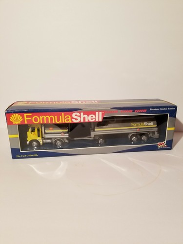 Shell oil tanker - tanker, bank
