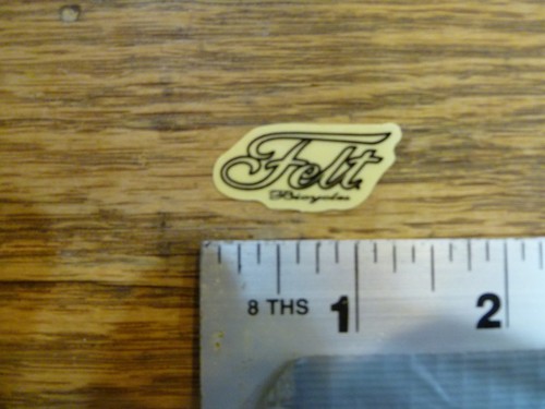 Felt bikes small script - felt,