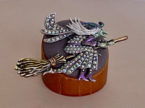Kirk folly witch brooch - kirk's,