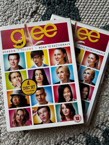 Glee series volume dvd - volume,