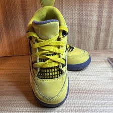 Nike Air Jordan 4 Retro