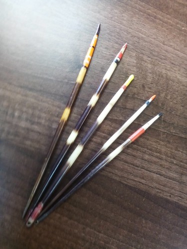 Vintage porcupine quill - x,
