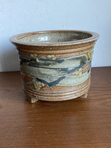 Jane hamlyn mbe studio - hamlyn,