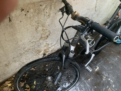 Giant mountain bike hardly - giant,