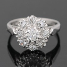 Vintage 18ct White Gold 1.00ct Diamond Cluster Ring