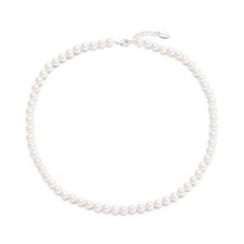 White Pearl Strand Choker