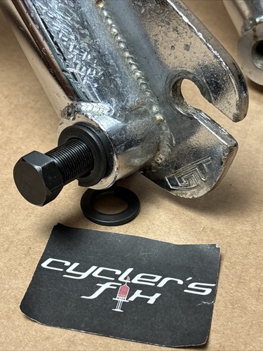 Nos peg bolts for 2000 - peg, gt