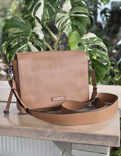 Radley tan leather ribbed - radley,