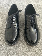 Graceland black lacquer formal