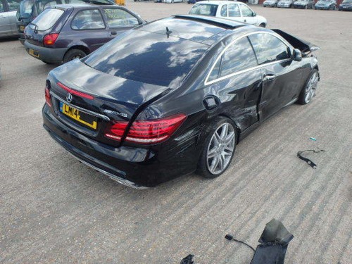 Mercedes benz e220 amg - mercedes-benz,