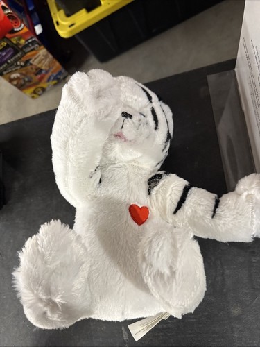 Avon willie the white - avon,