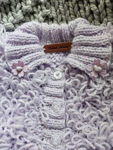 Hand knit loopy girls - knit,