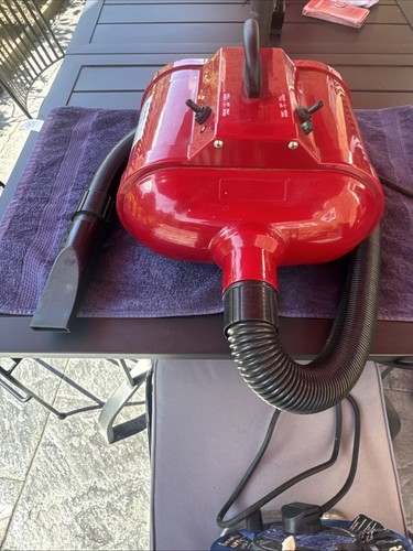 Pet dryer model 1090c - by,