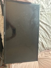 Samsung32" 1080p LED Smart TV - Black Damaged
