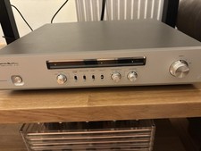 Luxman E-07 Phono Amplifier .