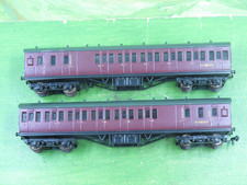 2 x Metal kit built maroon