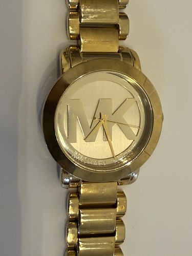 Gently used michael - -, kors