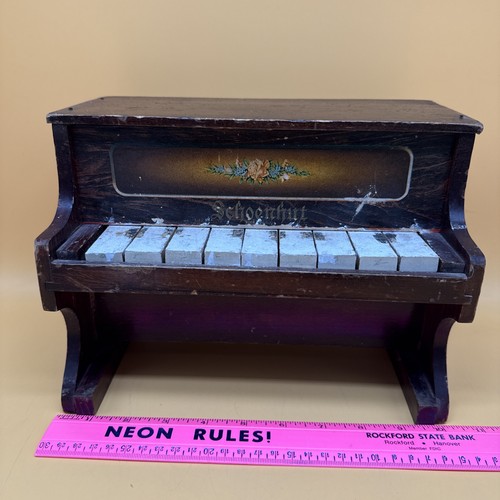 Antique schoenhut petite - antique, wood