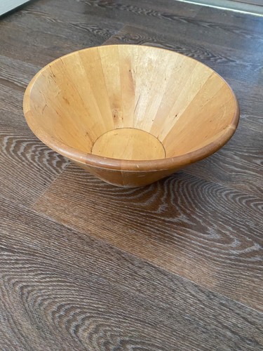 Nice wooden fruit bowl - , from