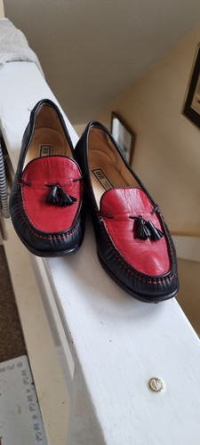 Women lether shoes size - lether,