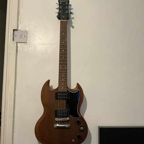 Epiphone special guitar - sg,