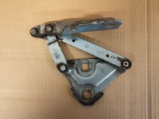 LEFT BONNET HINGE BRACKET -