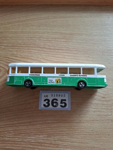 365 souvenir majorette - 365.,