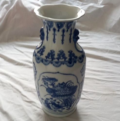 Vintage chinese blue and white - vintage,