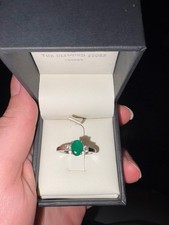18k White Gold With Diamond