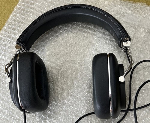 P7 headphones c - b,